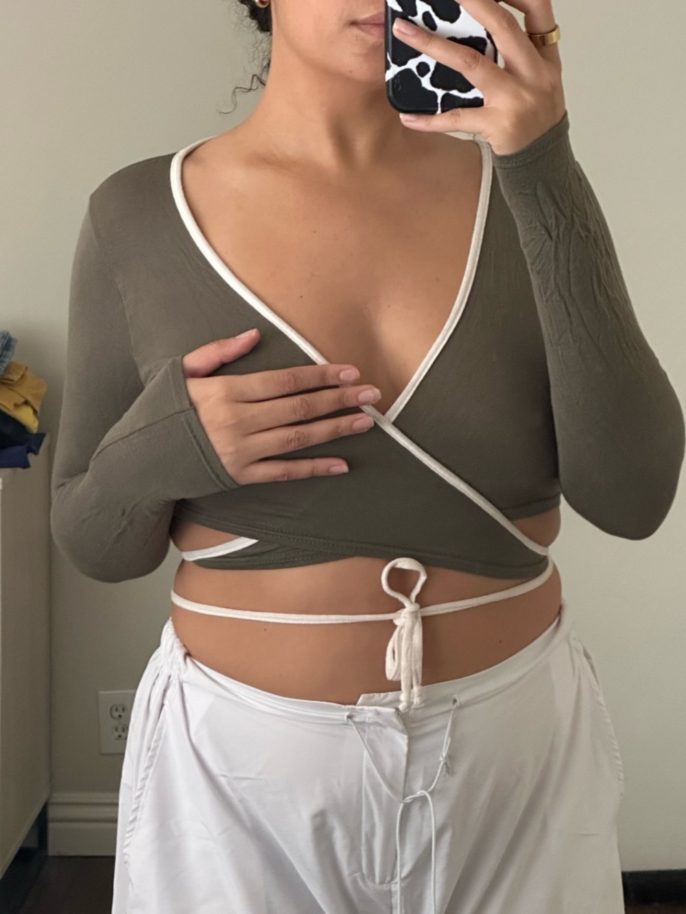 army green long sleeve crop